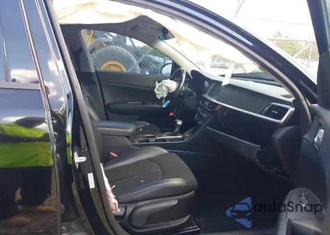 2019 Kia Optima S z USA, uszkodzony, nr VIN 5XXGT4L3XKG293930